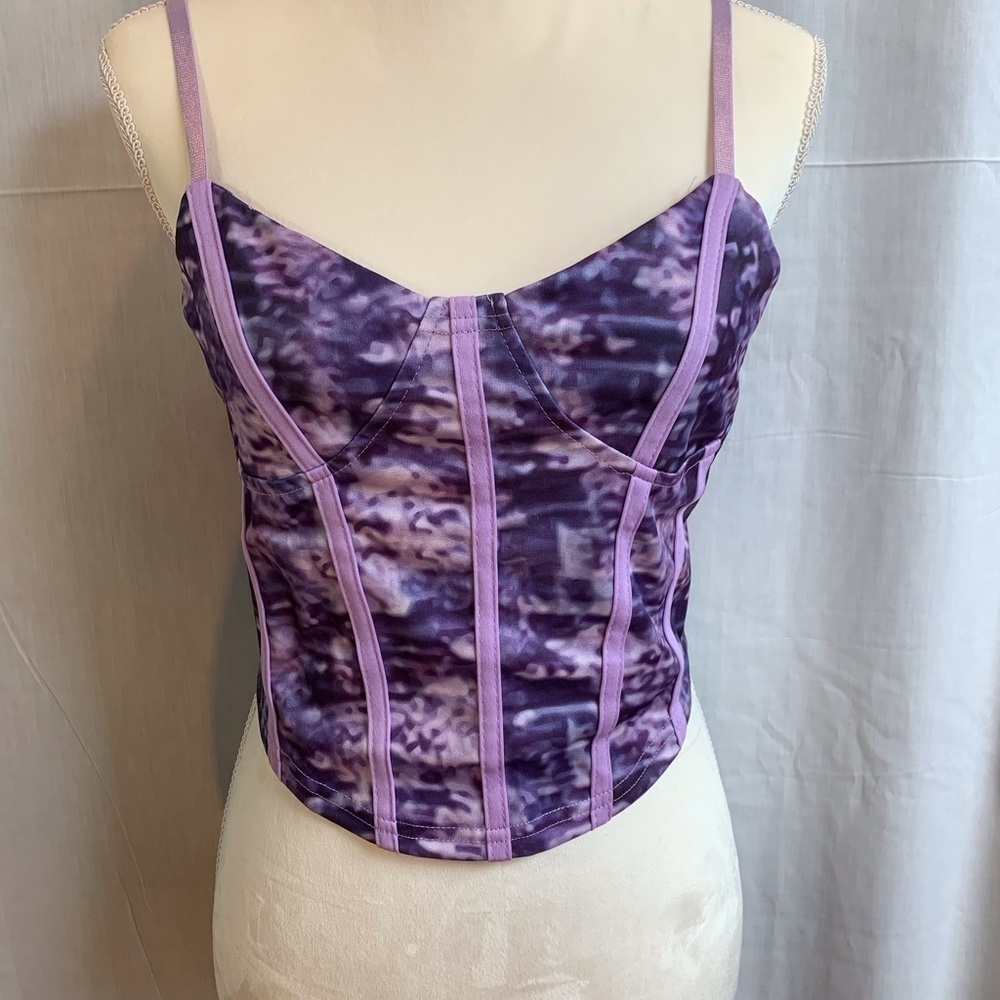 Purple cropped zip top bustier nwot
